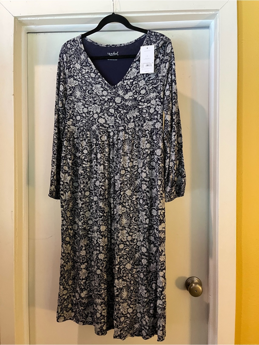 Isabel Maternity by Ingrid & Isabel Navy and Cream Floral V-Neck Midi Dress